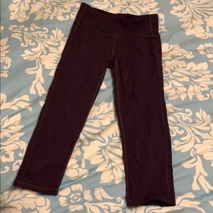 Athleta Capri leggings Small Tall